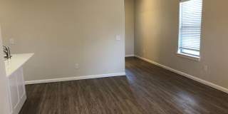 3-bedroom, 2.5 bathroom, 2 car garage Gallery 5