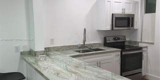 10210 Collins Ave Gallery 10