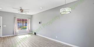 Charming Townhome Living in the Heart of Chandler – Community Pool & Prime Location! Gallery 8