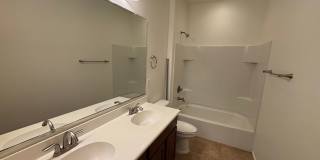 Beautiful & Spacious 4-Bed/3.5 Bath in Gladden Farms! $200 OFF 1st Full Months' Rent on May Move-In!! Gallery 19