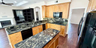 Gated 4 Bedroom 3 1/2 Bath Two Story Home Gallery 8
