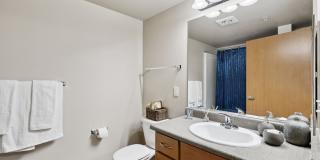 The Blakely at Echo Lake - 55+ Senior Housing Gallery 30