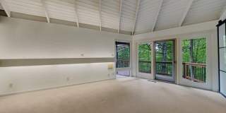 130 Huntcliff Point NE Gallery 23