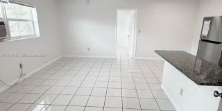 100 NE 78th St Gallery 3