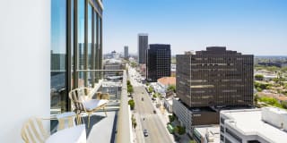 Vision on Wilshire Vision on Wilshire Gallery 11