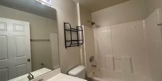 4312 IVEYGLEN Avenue Gallery 17