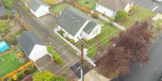 1612 East 29th Street Gallery 23