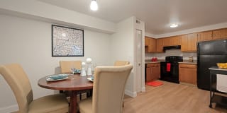 Williamsburg Estates Gallery 2