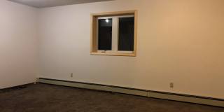 Large 3 Bed, 2 1/2 Bath, 2 Car Garage in North Pole! Gallery 9