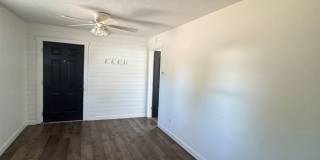 CUTE 2 BED 1 BATH HOUSE Gallery 4