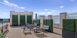 Royal York Gallery 80