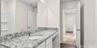 Room in 3 Bedroom Home at Nia Rd Gallery 3