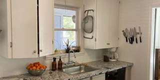 Vintage home in downtown Redding. Gallery 11
