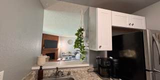 Remodeled ground floor 2 bed! Gallery 23