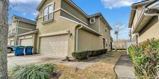 ***TWO WEEKS FREE*** Stylish 3BR Townhome with Garage Walk-In Closet ***TWO WEEKS FREE*** Stylish 3BR Townhome with Garage Walk-In Closet Gallery 1