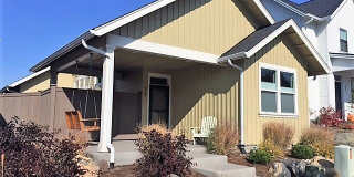 2 Bed/2 Bath Single Level Close to Orchard Park - Isabella Lane Gallery 1