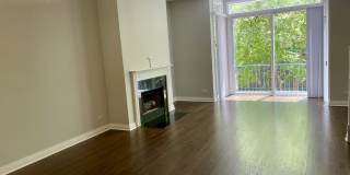 310 N Clinton Street Gallery 3