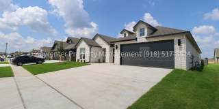 Stunning New Construction Simmons Home - 5 Bed 3 Bath - Move In Ready! Gallery 4