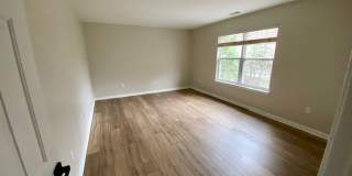 Beautiful Brick front Colonial Gallery 10