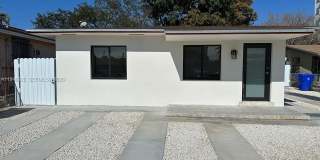 2223 NW 4th St Gallery 1