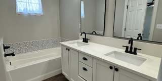 Beautiful Spacious Luxury Home Beautiful Spacious Luxury Home Gallery 16