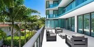 9901 W Bay Harbor Drive Gallery 11