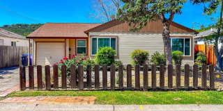Charming Westwood Cottage in the Heart of Napa Gallery 1