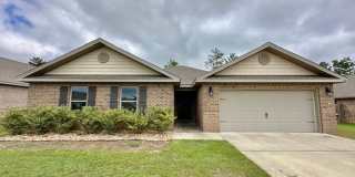 Beautiful 4/2/2 newer home for rent w/ community pool, playground, picnic area! Gallery 1