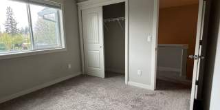 Newer 2 Story Home in Newberg   SHOWINGS  START  MAY 15th Gallery 13