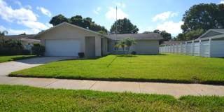 2357 White Oak Cir Gallery 1