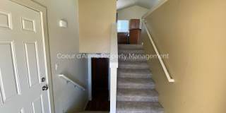 3 bed house w/ family room in The Landings! 3 bed house w/ family room in The Landings! Gallery 3