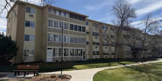 720 S Clinton St Gallery 1