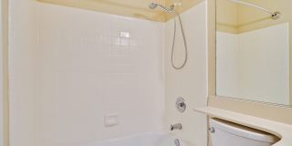 Cute One Bedroom Condo with Central AC and Heat. Cute One Bedroom Condo with Central AC and Heat. Gallery 25