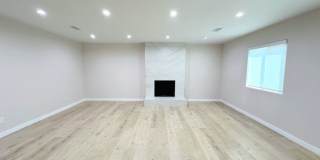 6722-6724 Hesperia Ave. &amp; 18020 Welby Ave. Gallery 18