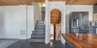 312 HAMMONDS FERRY Gallery 24