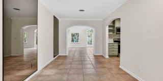 606 Paulina Road Gallery 16