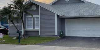 10304 SW 139th Pl Gallery 2