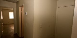 2 Bedroom Apartment - NO PETS - 2334 Lamb Blvd Gallery 17