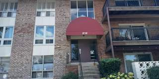 212 LOCUST Street SE Gallery 1