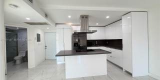8290 Lake Dr Gallery 7