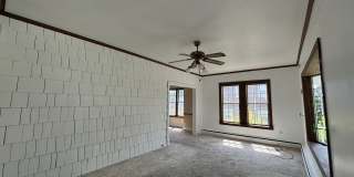 9 Forrest Ave Gallery 1