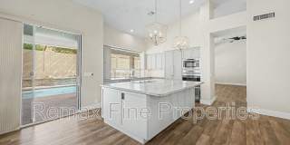 9118 E Topeka Drive Gallery 4