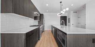 1801 W Grand Ave Gallery 3