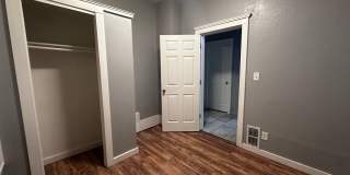 Beautifully Refreshed Three-Bedroom Single-Family Home in Park West Gallery 10