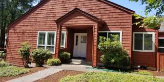 CUTE  CLASSY IN LAKE OSWEGO -MOVE IN READY! Gallery 1