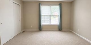 Modern  2BR  1.5  Bath  Townhome  in  Harbison  – Beautifully  renovated  with  Private  Yard  &  Gym  Access Gallery 11