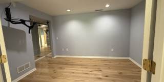 369 River Road Gallery 26