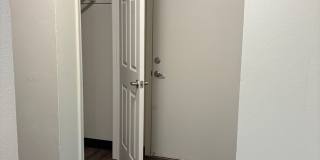 Countrywood Gallery 12