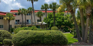 Beautiful Condo with Ocean Views Gallery 3