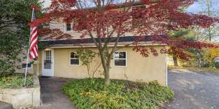 225 PERSHING Avenue Gallery 1